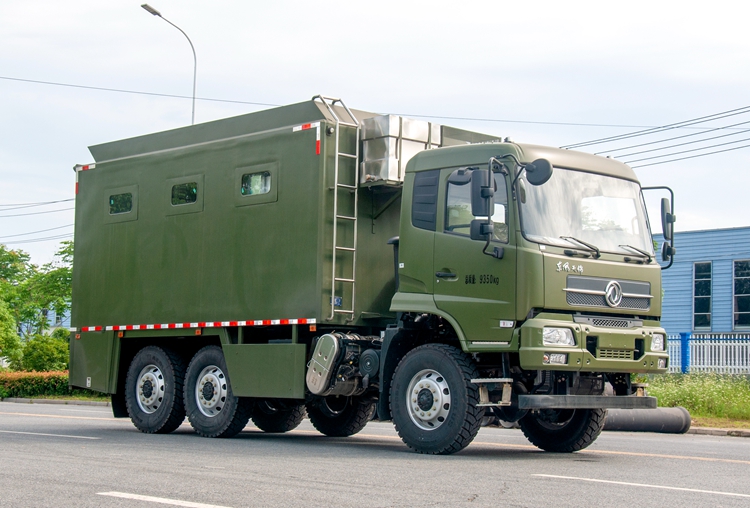 RLQ5093XZCD6六驱野外炊事车